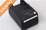 SONY BCQM1.CEE (Usado) Cargador de batería con opción de carga USB/fuente