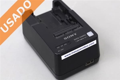 SONY BCQM1.CEE (Usado) Cargador de batería con opción de carga USB/fuente
